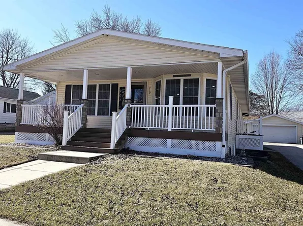 219 North 4th Street, Palmyra, WI 53156