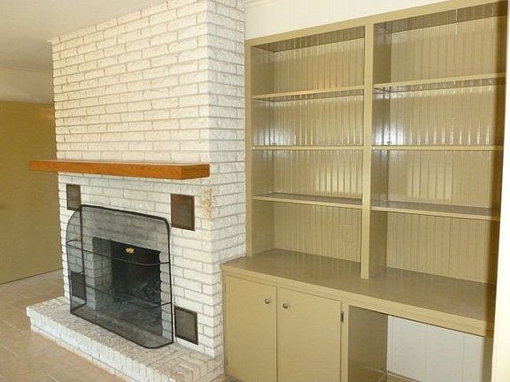 4th image of 506 Beverly Ln
