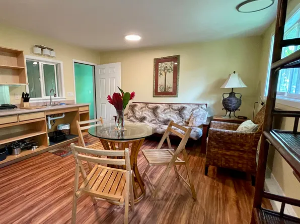 90 N Lanikai Pl, Haiku, HI 96708