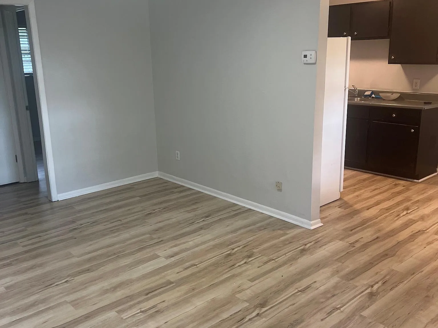 1 bed, $1,000 — Photo 2