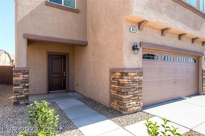 4 bed, 3.0 bath, 2042 sqft, $2,595 — Photo 3