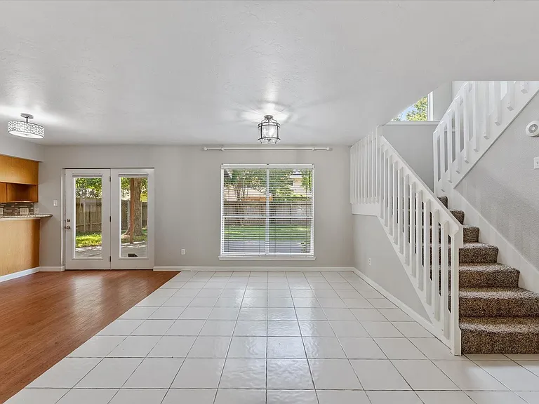 4311 Piney Creek Ln — Photo 8