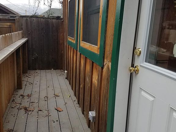 Side entry and porch