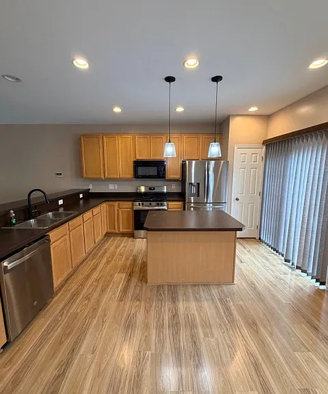 319 S Parkway Dr — Photo 16