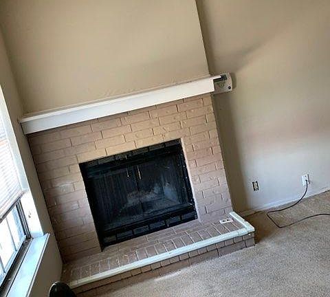 3rd image of 3116 Versaille Dr