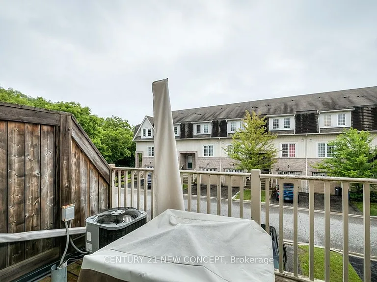 735 Sheppard Ave #33 — Photo 11
