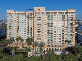 750 N Tamiami Trl UNIT PENTHOUSE 05, Sarasota, FL 34236