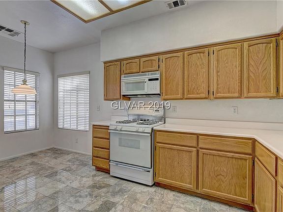 4th image of 4867 Berino Dr