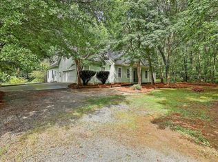 615 New Hope Rd, Fayetteville, GA 30214