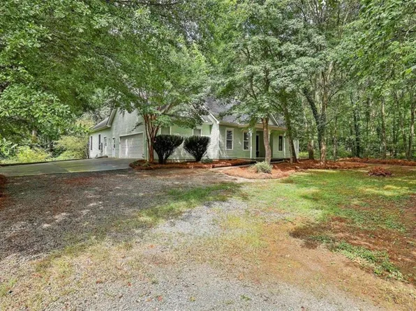 615 New Hope Rd, Fayetteville, GA 30214