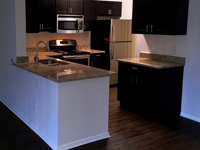 Stone Canyon Apartments — Photo 33