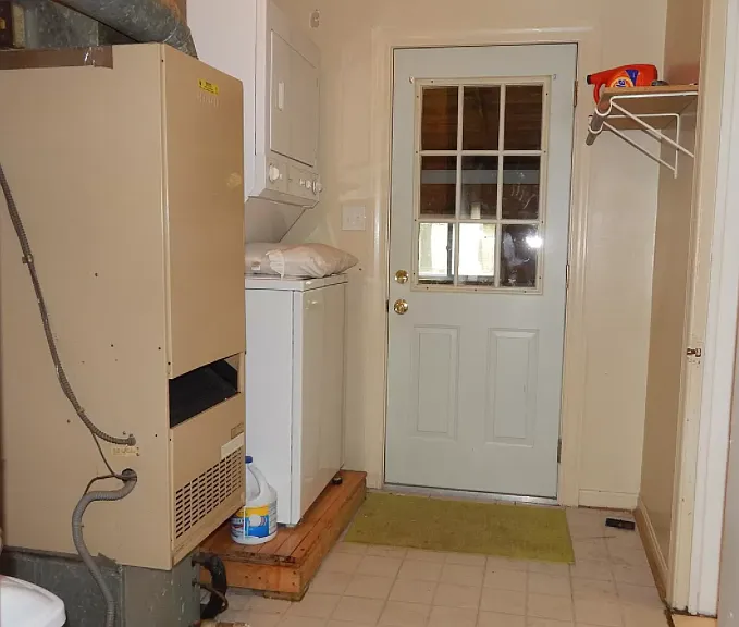 7602 Old Linton Hall Rd — Photo 8