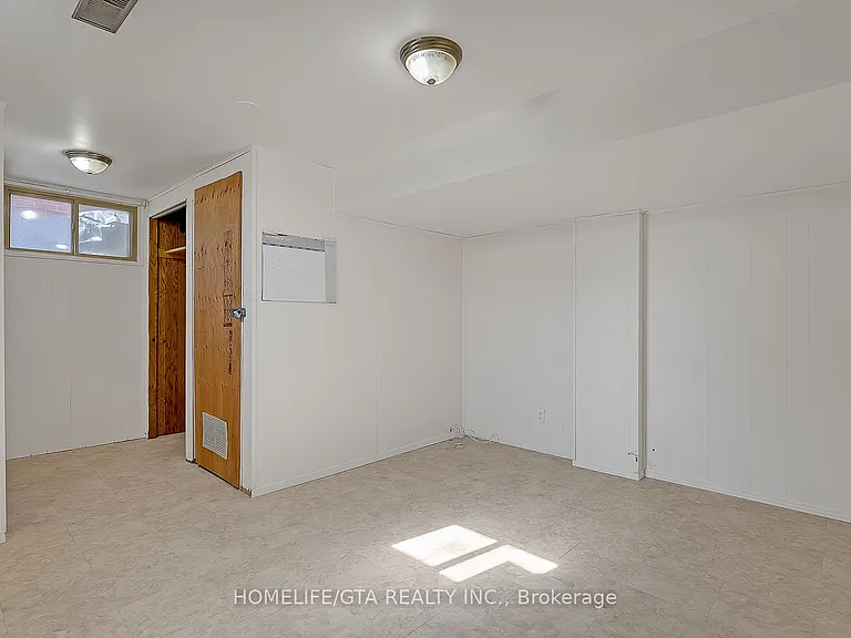 278 Malaga Rd #BASEMENT — Photo 12