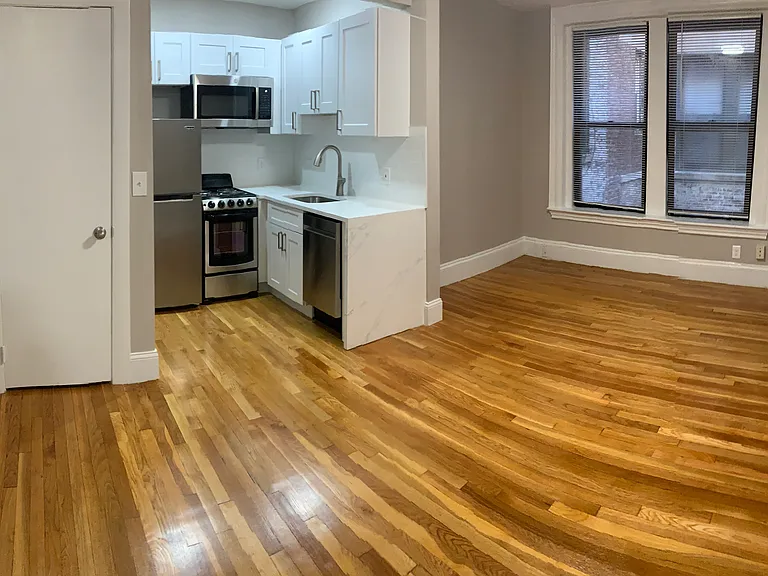 1455 Beacon Street — Photo 15
