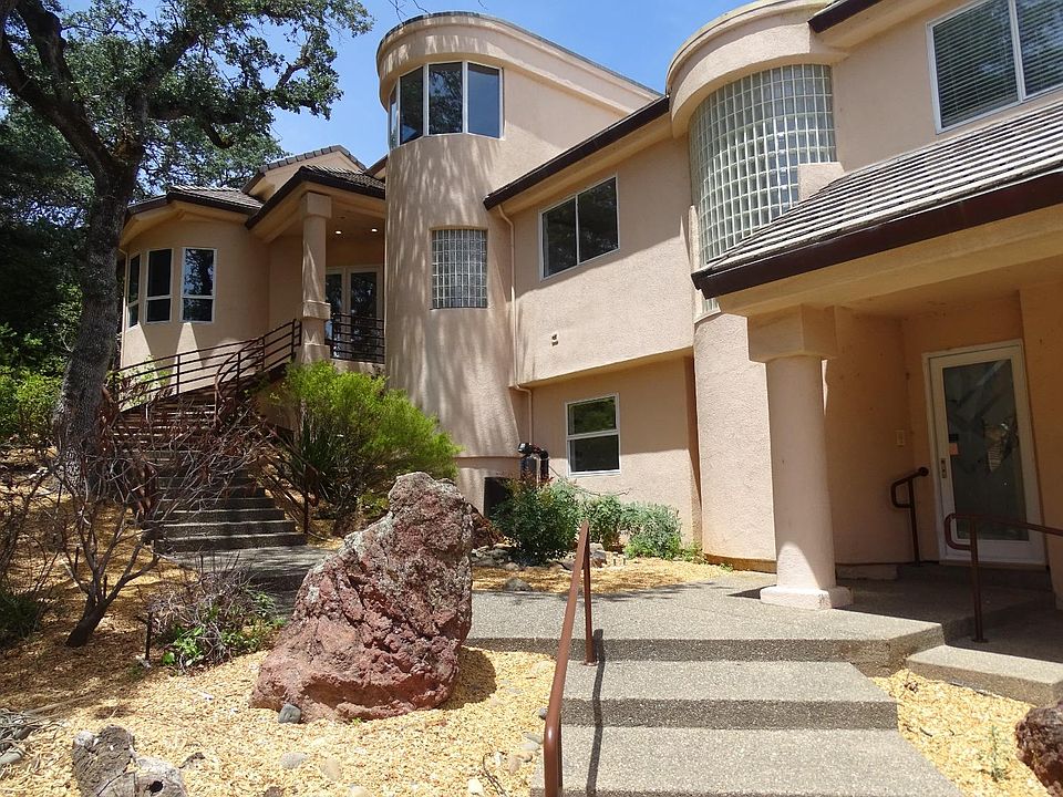 1st image of 15365 Clementia Cir