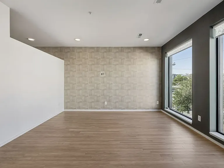 806 Olympic St #407 — Photo 13