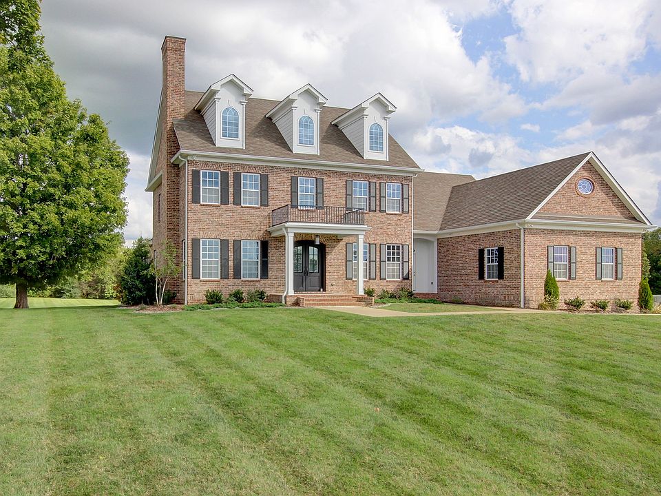 1st image of 810 Yorkbar Ct
