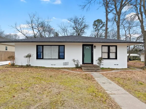 (undisclosed Address), Pittsburg, TX 75686
