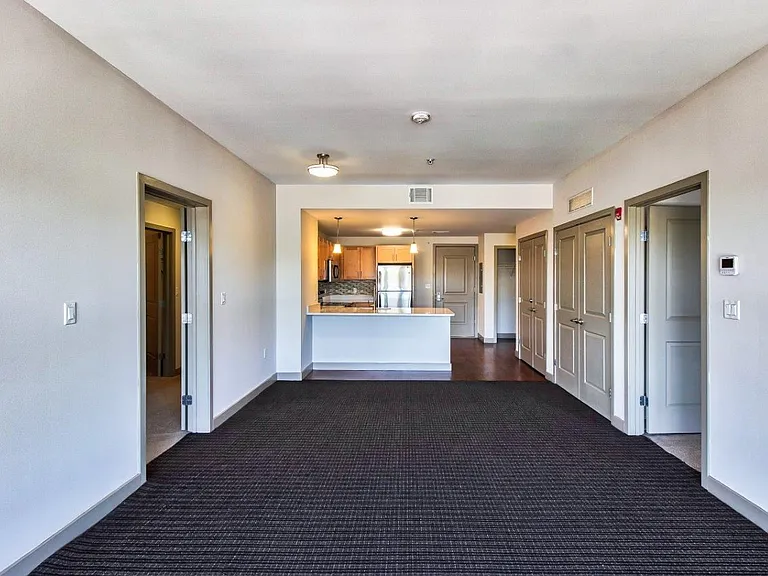 Mount Hope Lofts — Photo 9