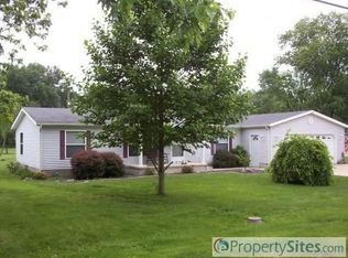 1806 W Main St, Vandalia, IL 62471