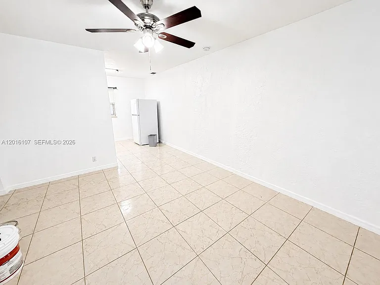 825 S 20th Ave #A — Photo 6