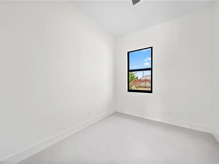 2705 Darlene Pl — Photo 10
