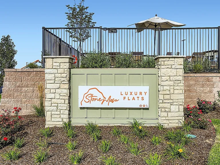 Stone Mesa Exterior Signage