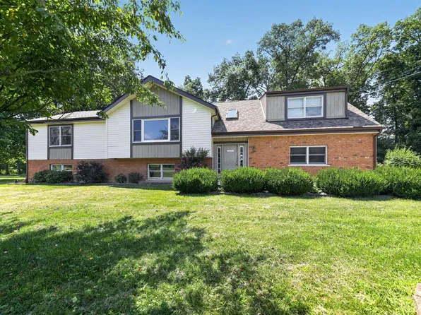 120 Haw Dr, Sardinia, OH 45171