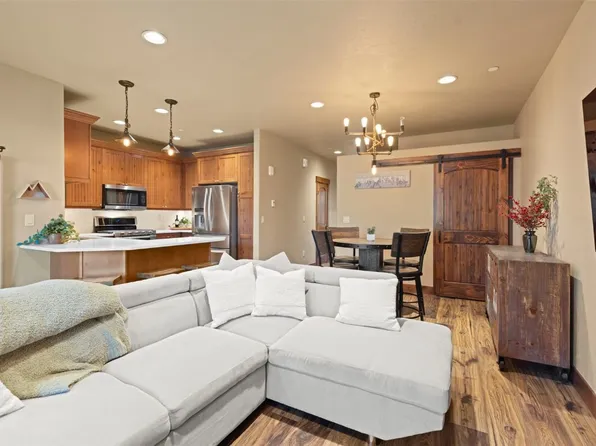 421 Rainbow Dr #10, Silverthorne, CO 80498