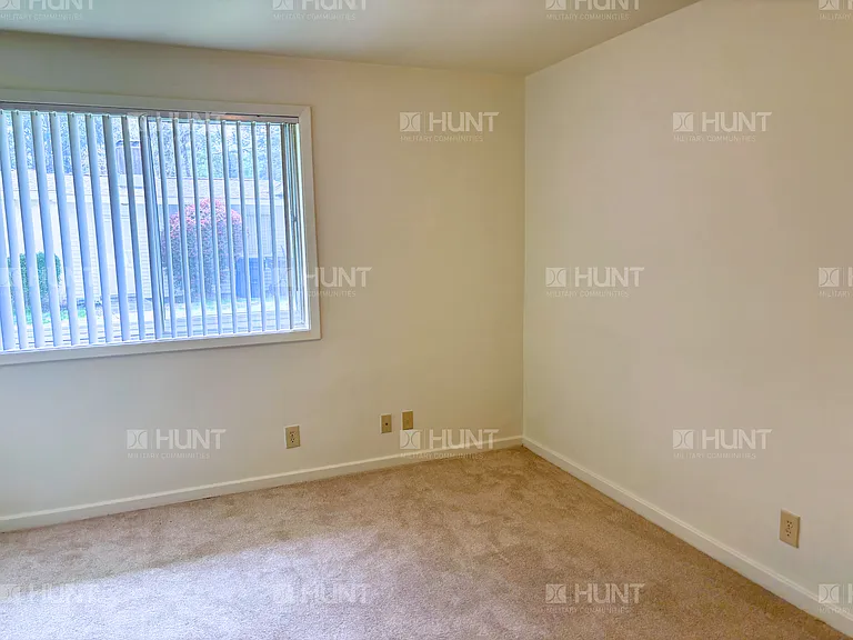 4 Adams Dr — Photo 11
