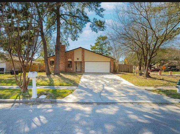 17423 Seven Pines Dr