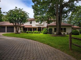 8250 Scruggs Rd, Moneta, VA 24121