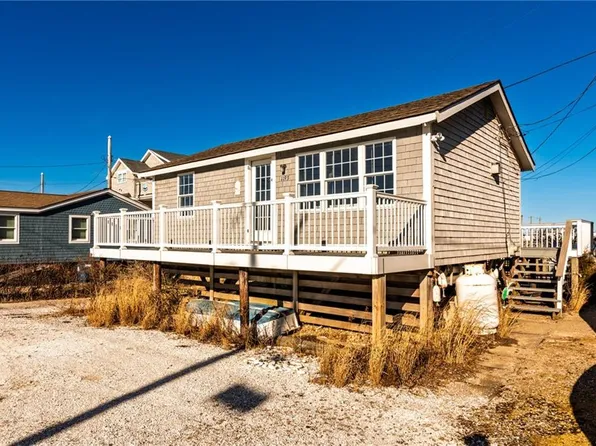 1193 Succotash Rd, Narragansett, RI 02879