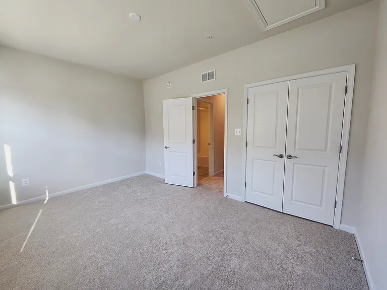5929 Northwest Dr — Photo 26