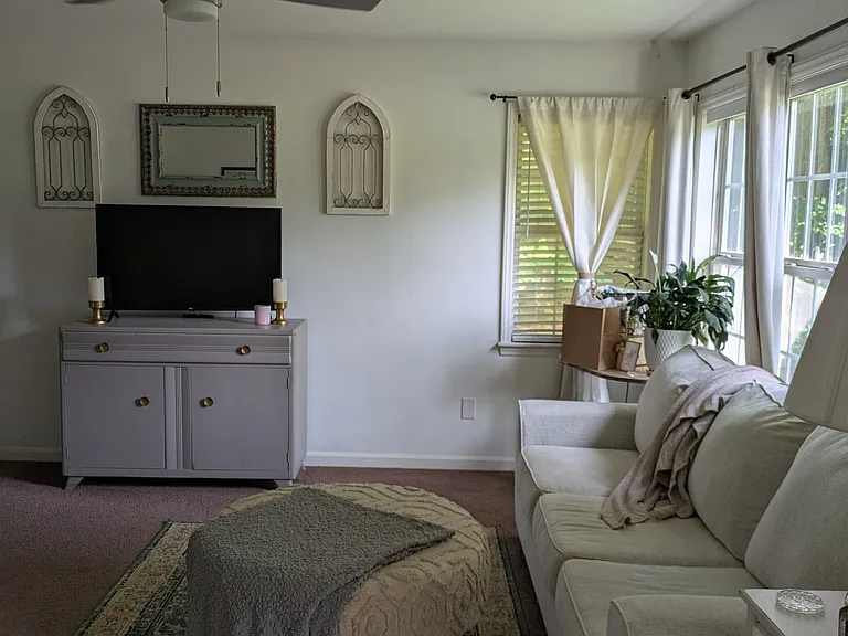 109 Dunn Ave — Photo 6
