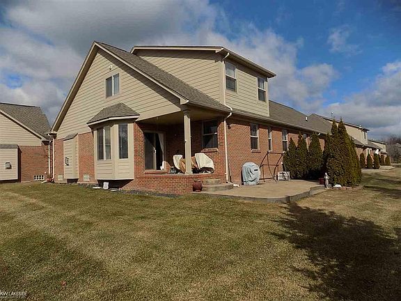 2nd image of 49500 Sable Creek Dr
