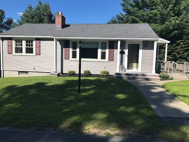 2 Stanley Ter — Photo 7
