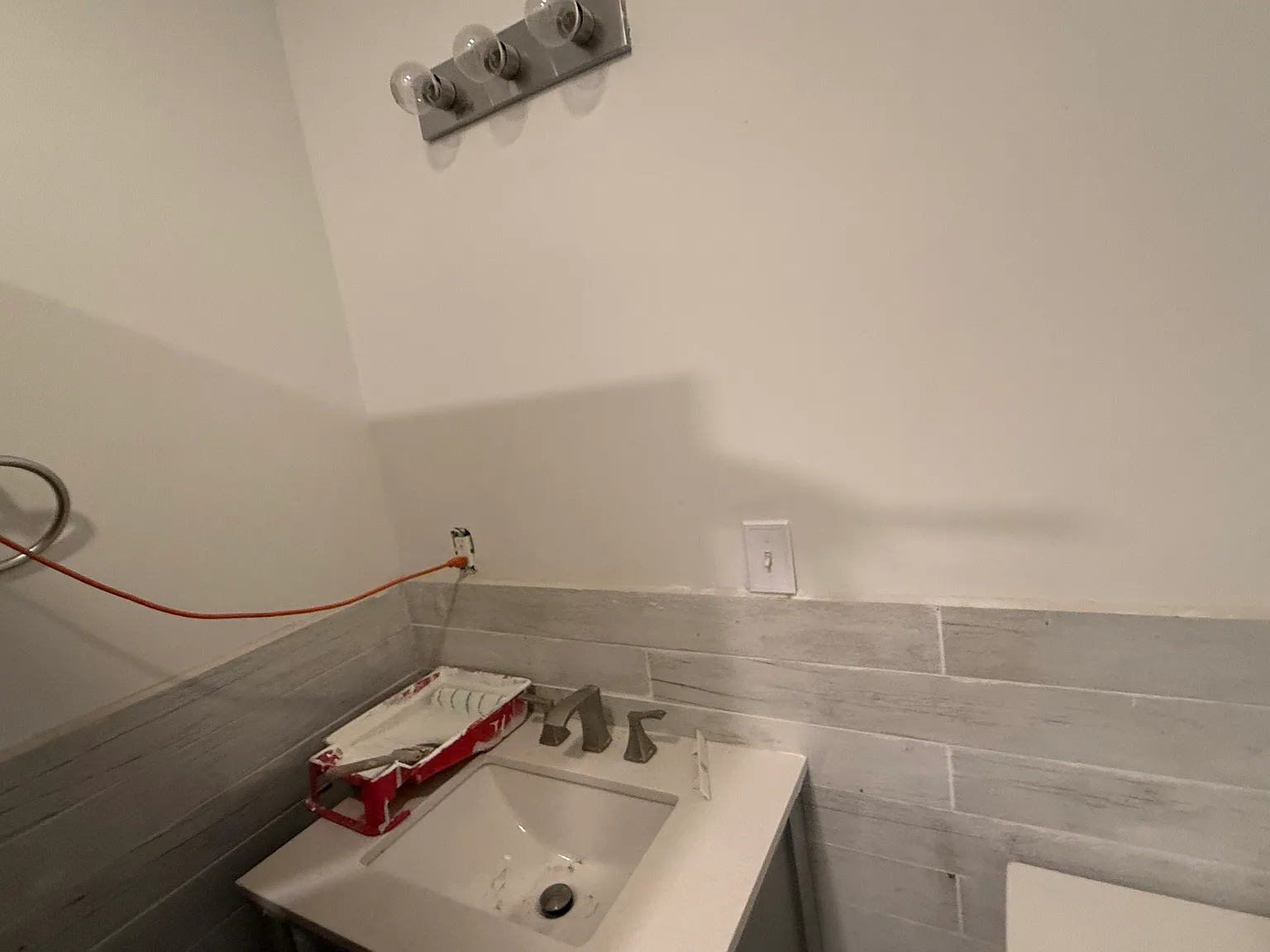 2 bed, 1100 sqft, $1,990 — Photo 3