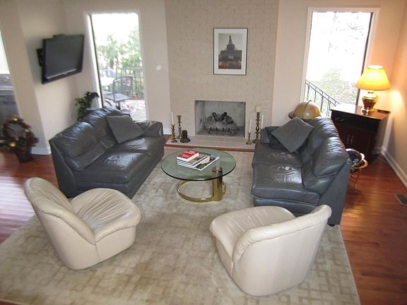 2nd image of 1135 Hillpointe Cir #46
