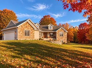 5752 Windsong Dr, Delton, MI 49046