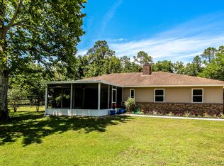 451 NE 165th St, Citra, FL 32113