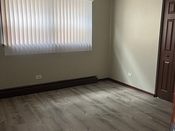 5th image of 7831 Roberts Rd #1