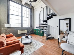 366 Trenton Ave #4D, Paterson, NJ 07503