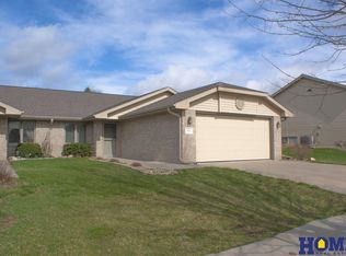 8014 Arrow Ridge Rd, Lincoln, NE 68506