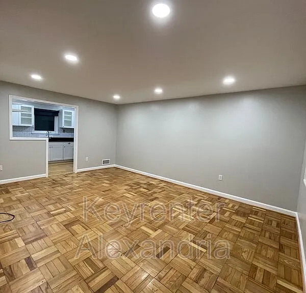 133 Mount Vernon Ave — Photo 5