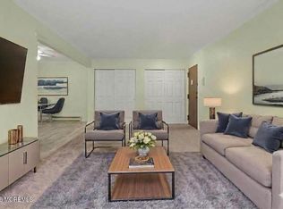 61 Pilgrim Pathway #8, Ocean Grove, NJ 07756