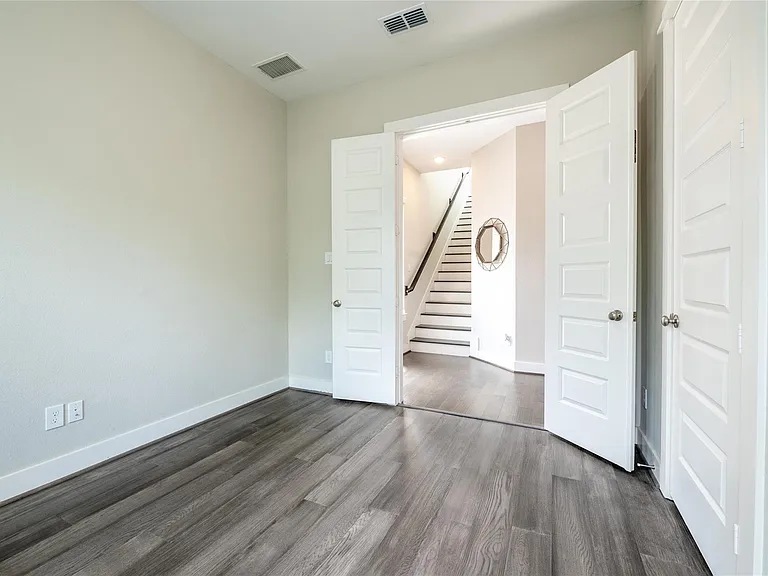 963 Lilly Flower Ln — Photo 8