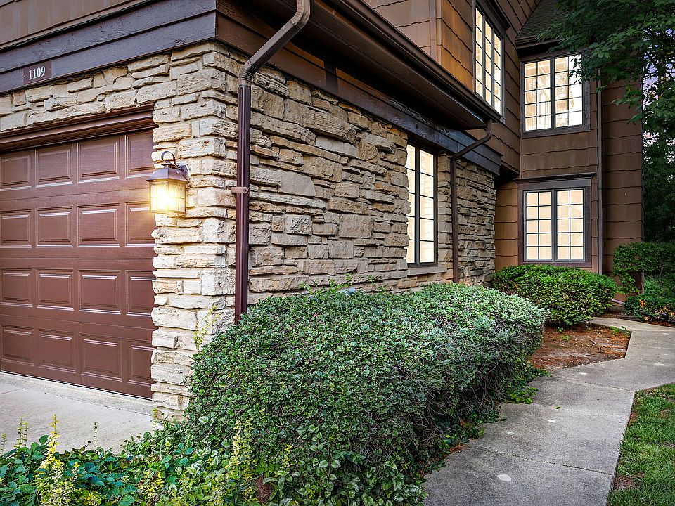 1st image of 1109 Lacebark Ct #1109