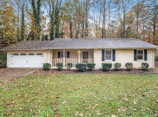 3160 Cates Ave, Cumming, GA 30041