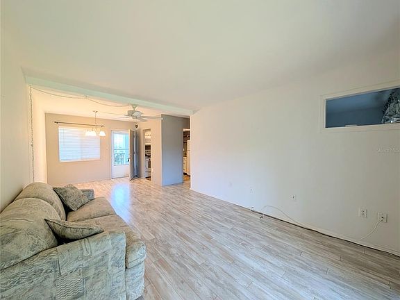 3rd image of 2319 CANAL DRIVE #F26